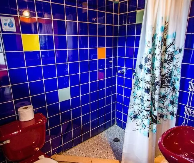 پانسیون Barrbra Bnb Over The Sea