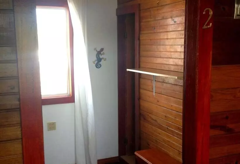 پانسیون Barrbra Bnb Over The Sea