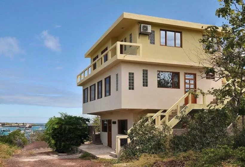 Majatalo Galeodan Suites