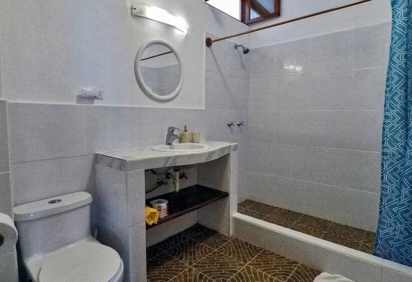 Пансион Galeodan Suites