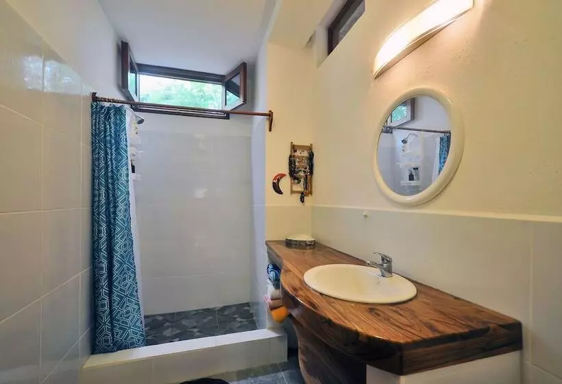 Majatalo Galeodan Suites