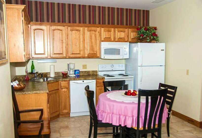 膳宿费 Hermann House Inn