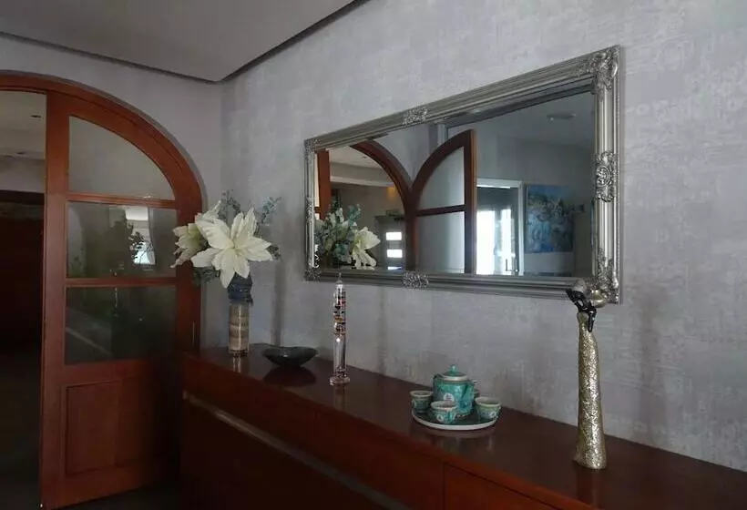 Majatalo Hostal Internacional