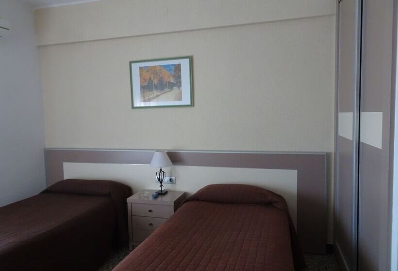 پانسیون Hostal Internacional