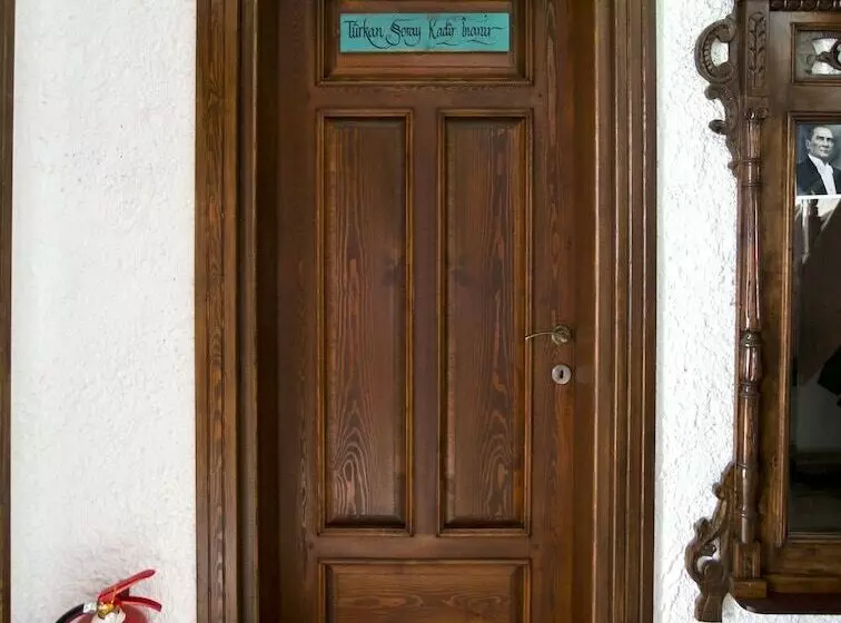 Majatalo Sigacik Villa Teos Konuk Evi