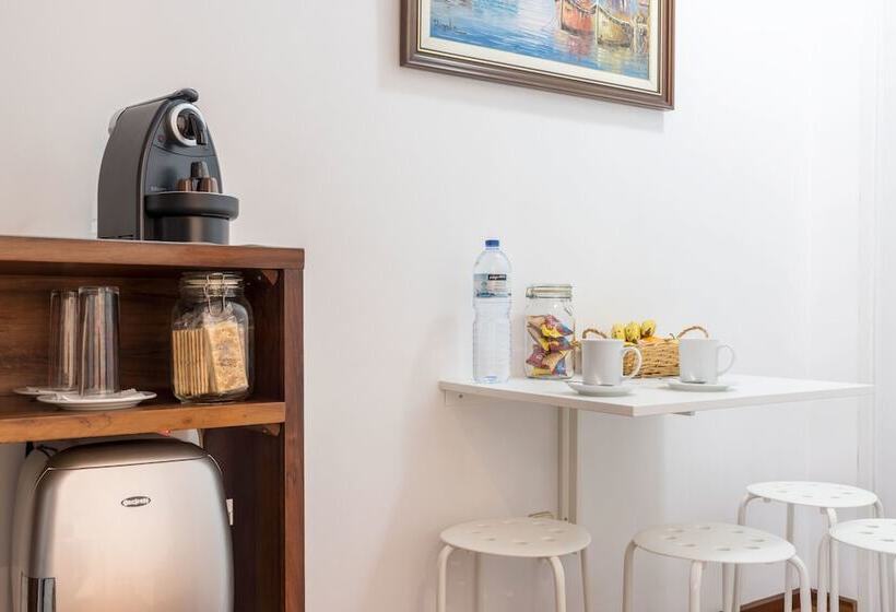 بنسيون The Sea Beach House