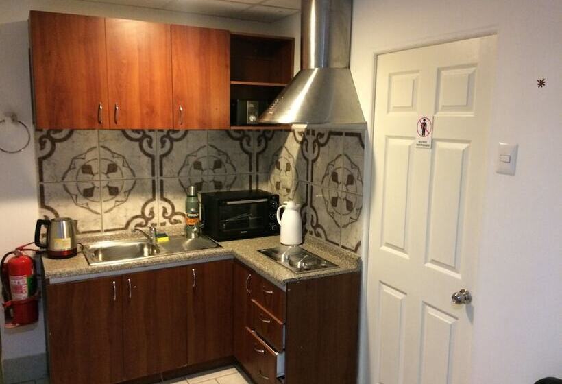 Residencial San Diego   Hostel