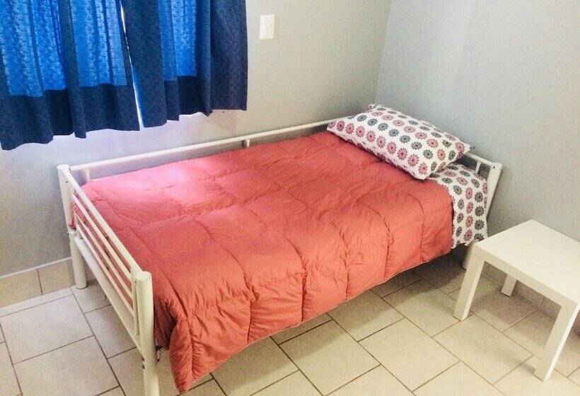 Residencial San Diego   Hostel