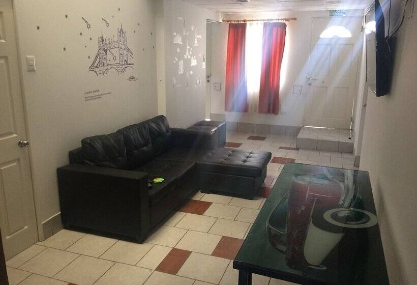 Residencial San Diego   Hostel