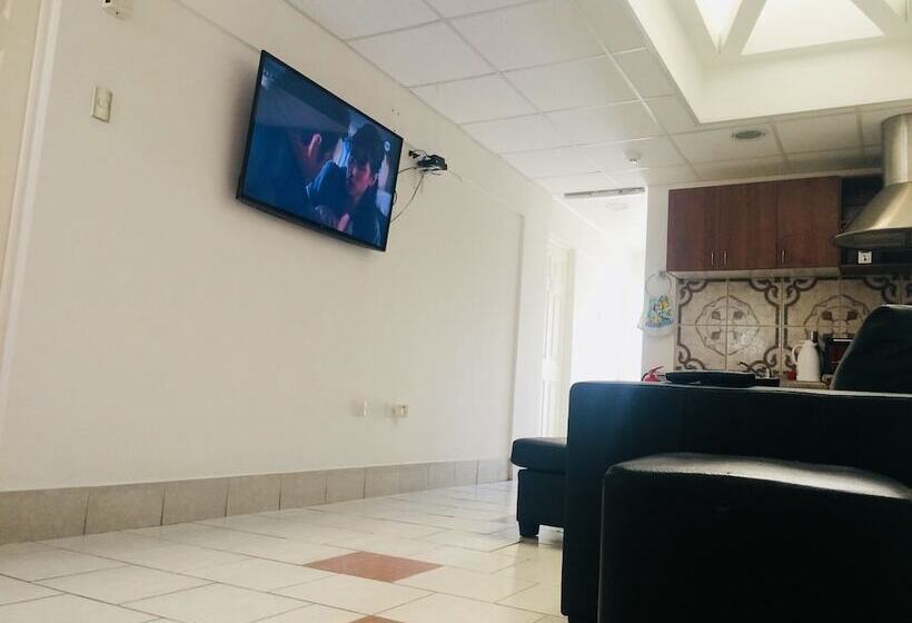 Residencial San Diego   Hostel