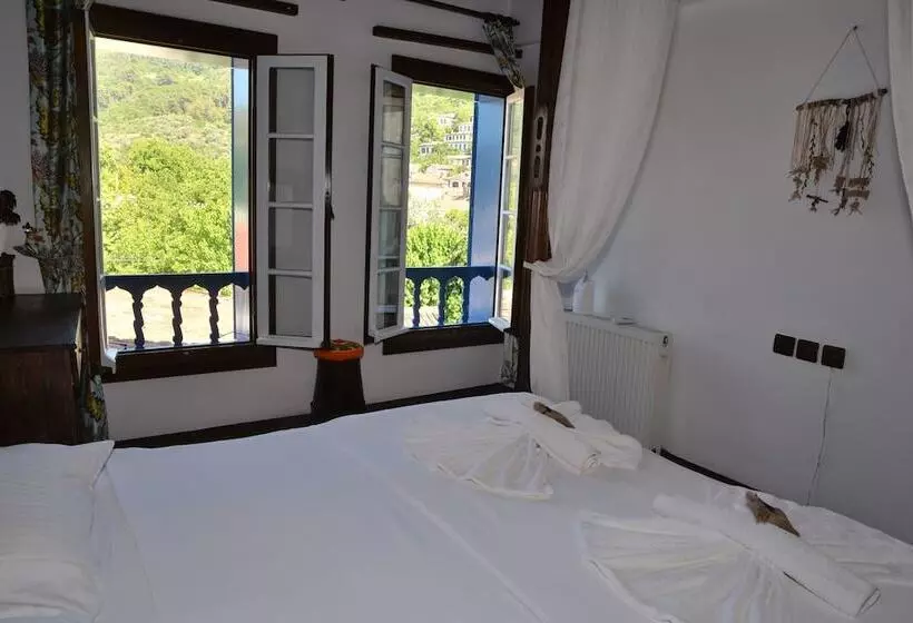 Selanik Pansiyon