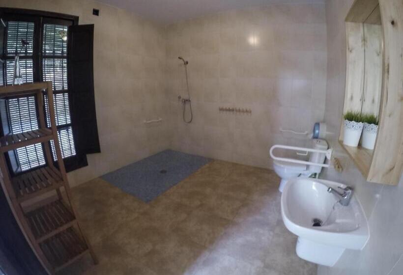 هاستل Centro De Ocio Alúa Casa Rural Iznájar Lago De Andalucía