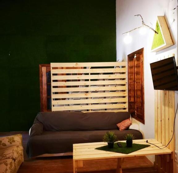 هاستل Centro De Ocio Alúa Casa Rural Iznájar Lago De Andalucía