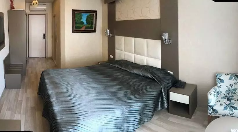 Ayseli Otel