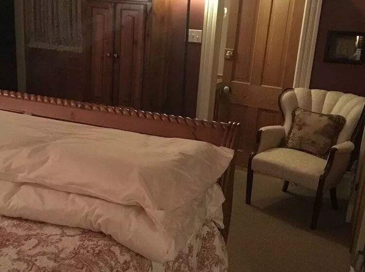 Aamiaismajoitus (B&B) Historic Iron Horse Inn