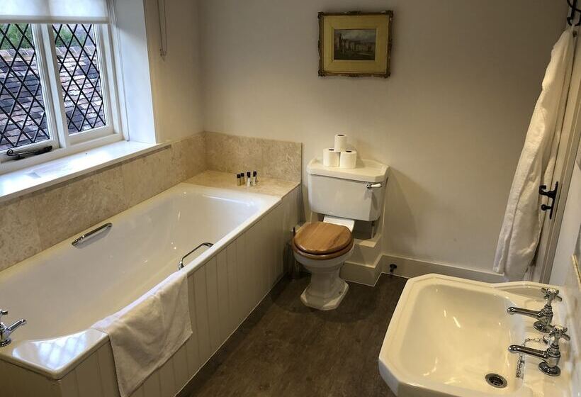 ベッドアンドブレックファースト The Dorset Arms Cottages