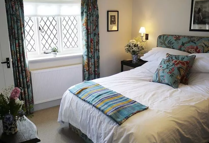 ベッドアンドブレックファースト The Dorset Arms Cottages