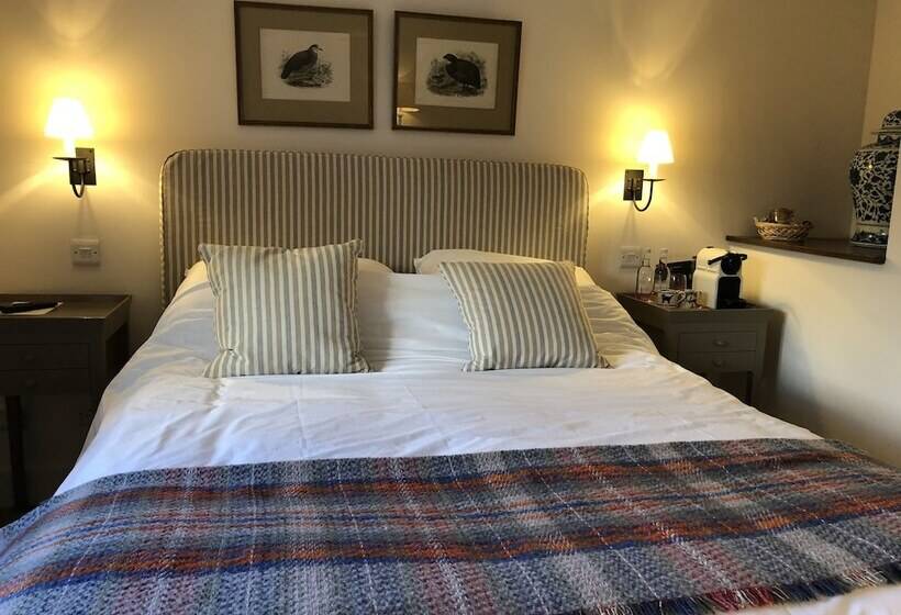 ベッドアンドブレックファースト The Dorset Arms Cottages