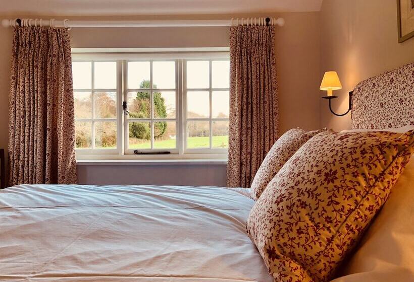 ベッドアンドブレックファースト The Dorset Arms Cottages