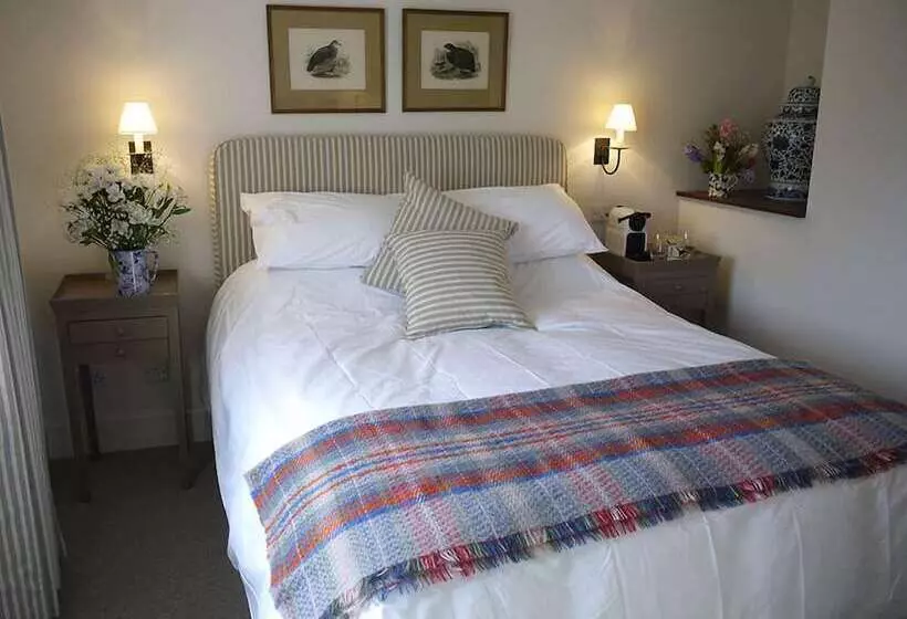 ベッドアンドブレックファースト The Dorset Arms Cottages