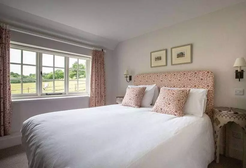 ベッドアンドブレックファースト The Dorset Arms Cottages