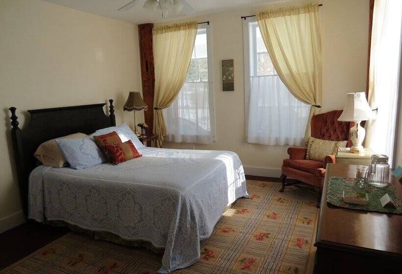 住宿加早餐  The Rosemont Inn