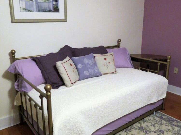 住宿加早餐  The Rosemont Inn