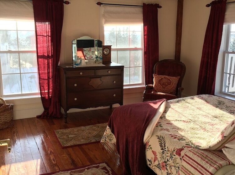 住宿加早餐  The Rosemont Inn