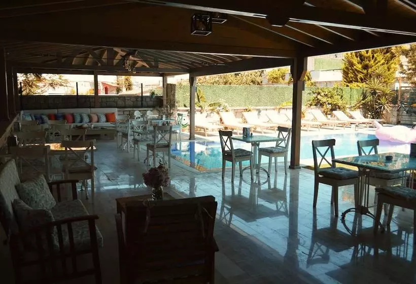 ホテル Fehmi Bey Alacati Special Class