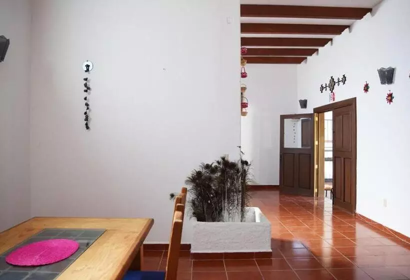 Hostelli Casa De Huéspedes Vista Hermosa