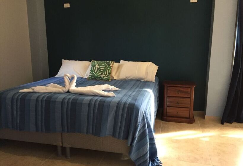 فندق Bluebay Bugenvil Lake Lodge