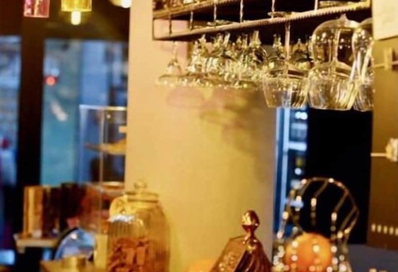 Hotel Lotus Apart Pansiyon