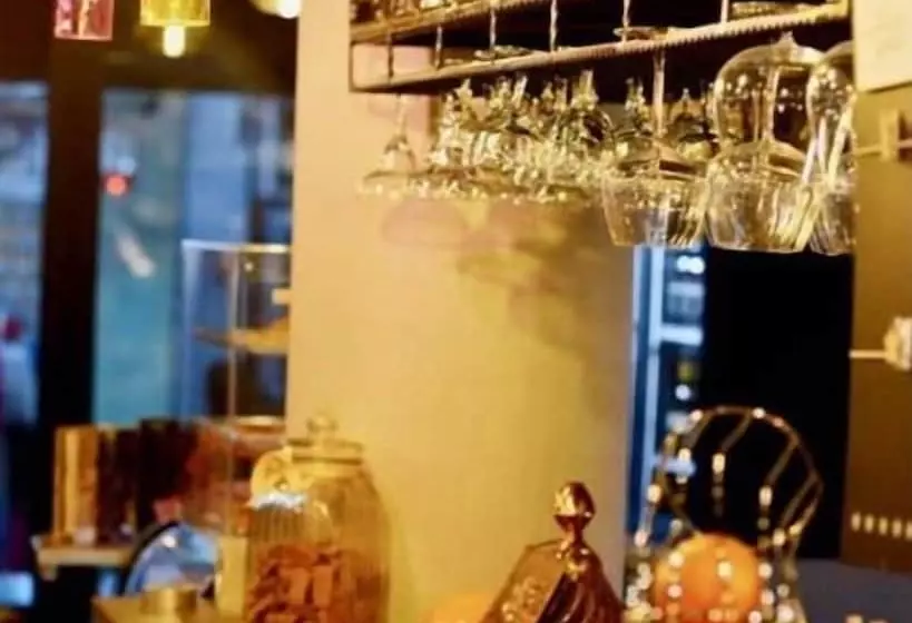 Hotelli Lotus Apart Pansiyon