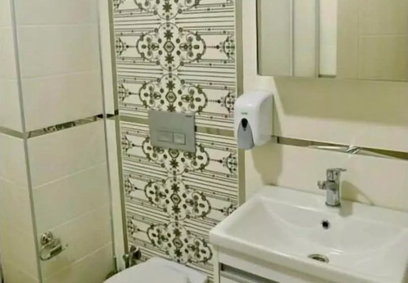 Hotelli Lotus Apart Pansiyon