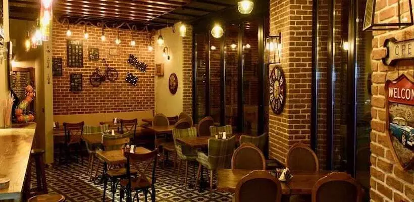 Hotelli Lotus Apart Pansiyon