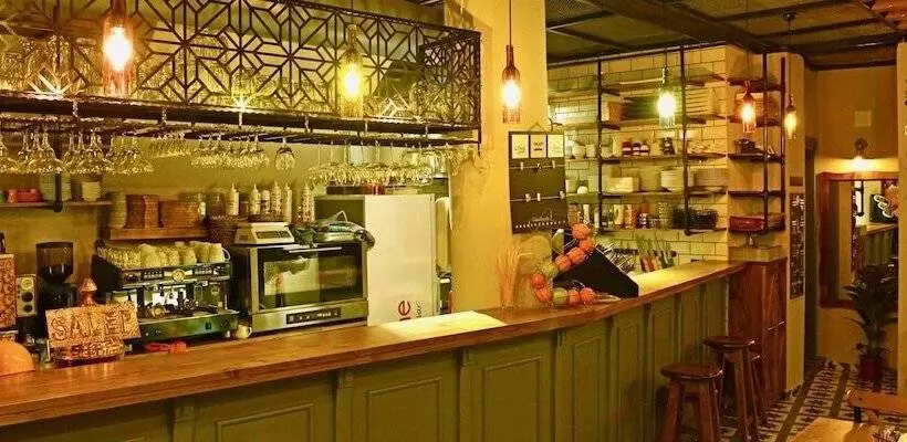 Hotelli Lotus Apart Pansiyon