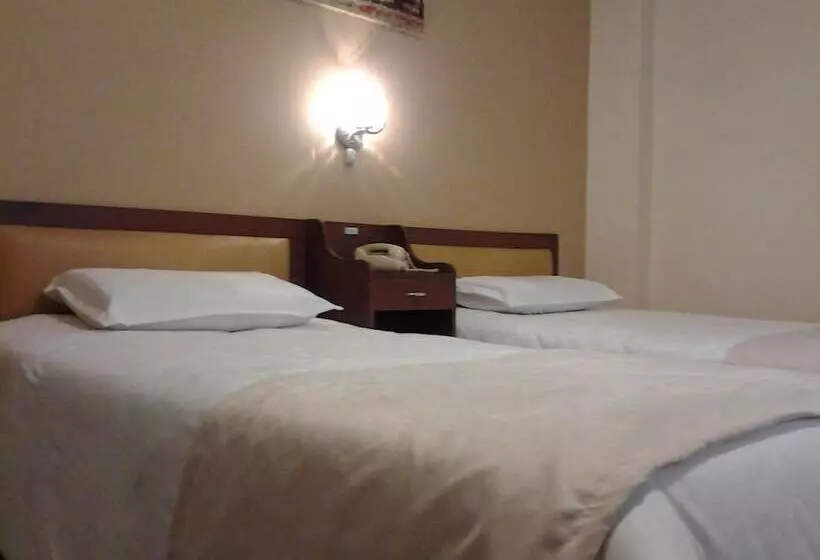 ホテル Riobamba Inn