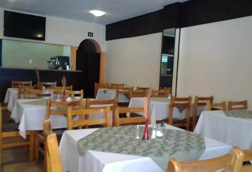 ホテル Riobamba Inn