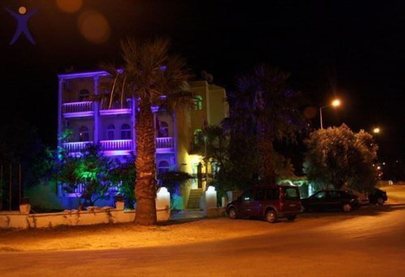 Hotel Selina