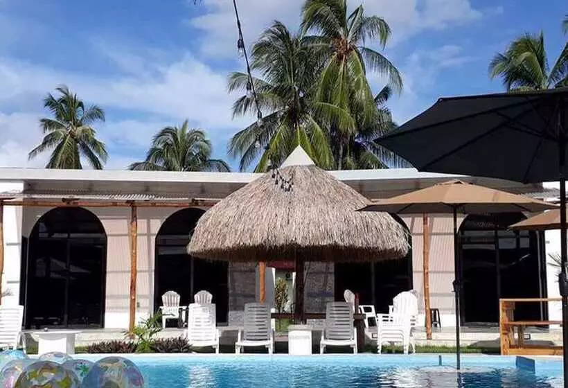 ホテル Show Pony Beach Resort