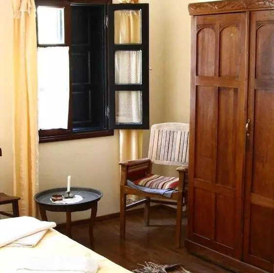 هتل Turk Evi