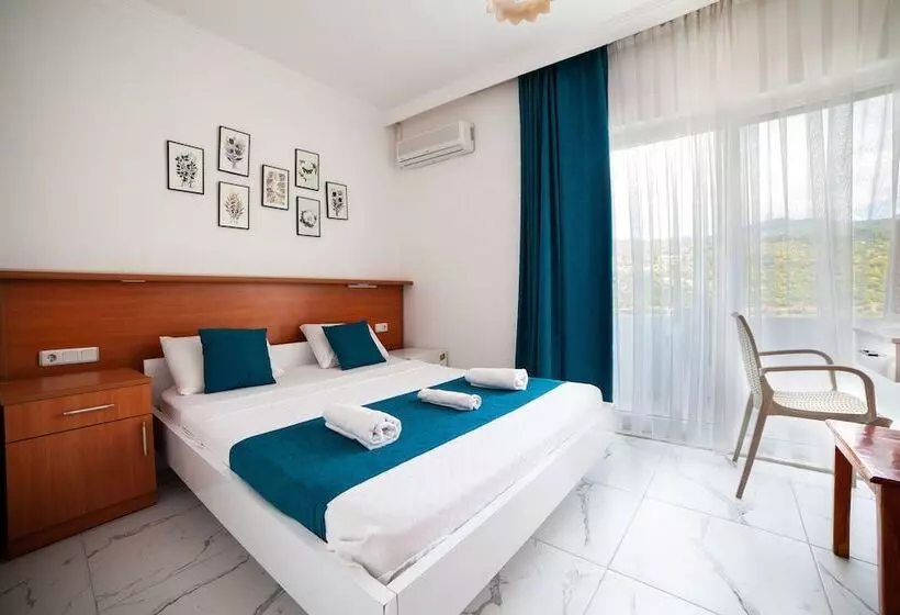 Hotelli Zeybek 2 Pension & Apart