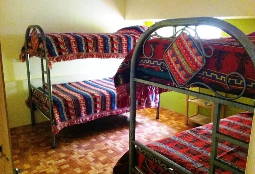 Intikilla Backpackers Pisac   Hostel