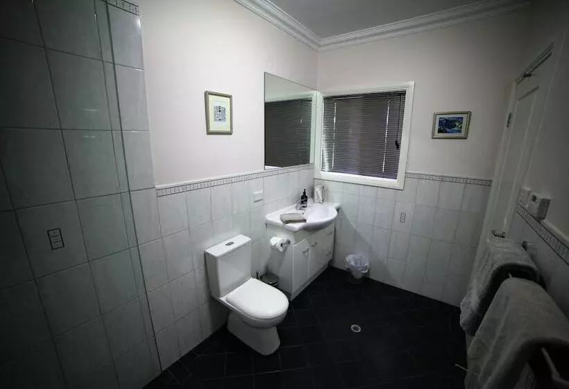 Lochnagar Barossa   Adults Only