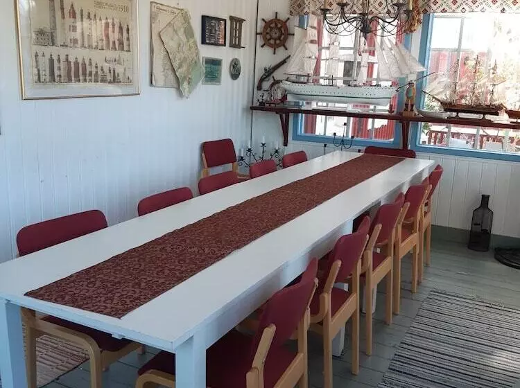 Merenkurkun Majatalo