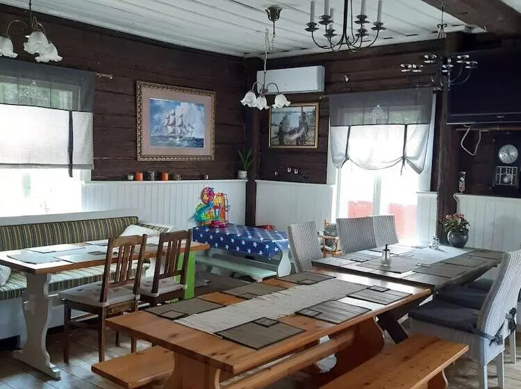 Merenkurkun Majatalo