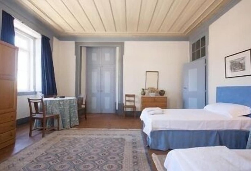 پانسیون Conde De Ferreira Palace