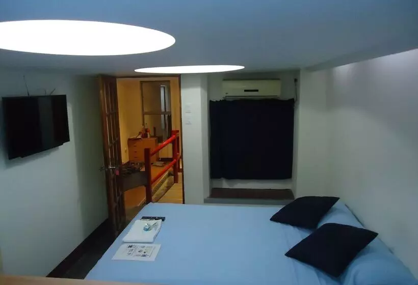 ペンション Hostaling Guayaquil