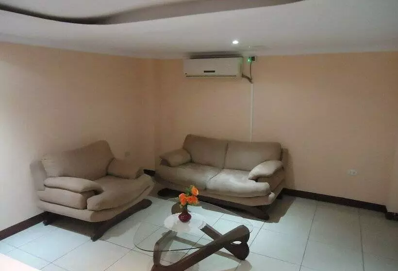 ペンション Hostaling Guayaquil