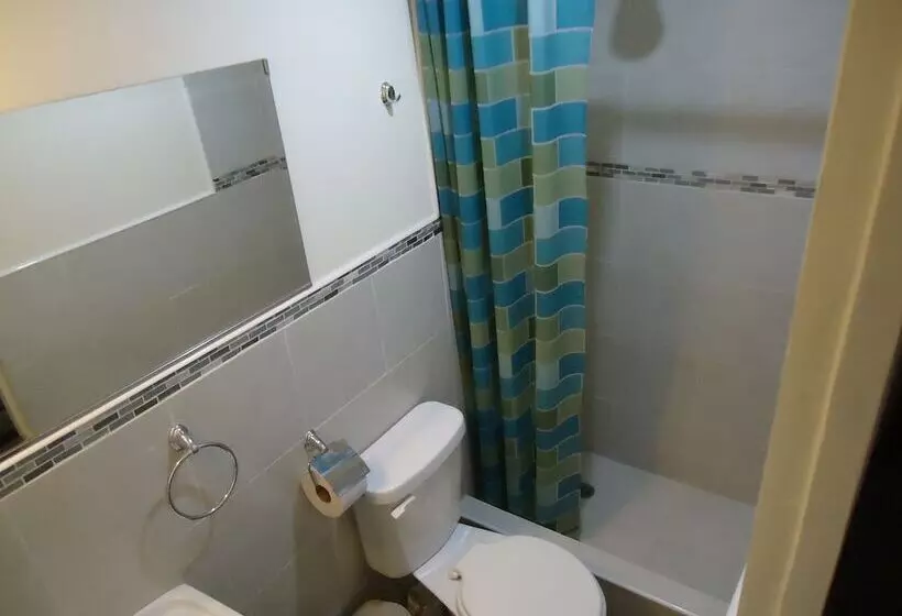 ペンション Hostaling Guayaquil